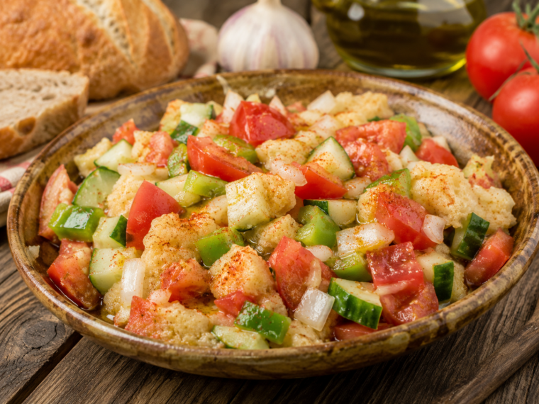 Extremaduran Cojondongo Salad